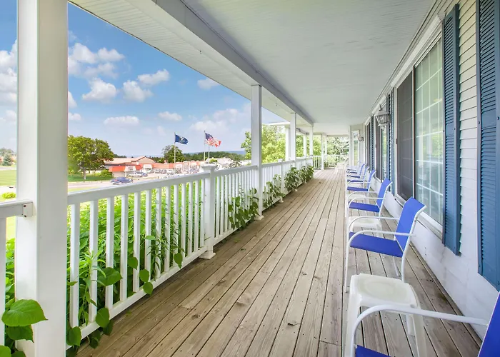 Days Inn By Wyndham Petoskey